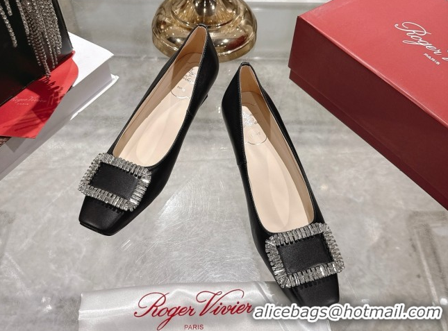Top Design Roger Vivier Belle Vivier Pumps 4.5cm in Black Leather and Strass Buckle White RV121201 2026