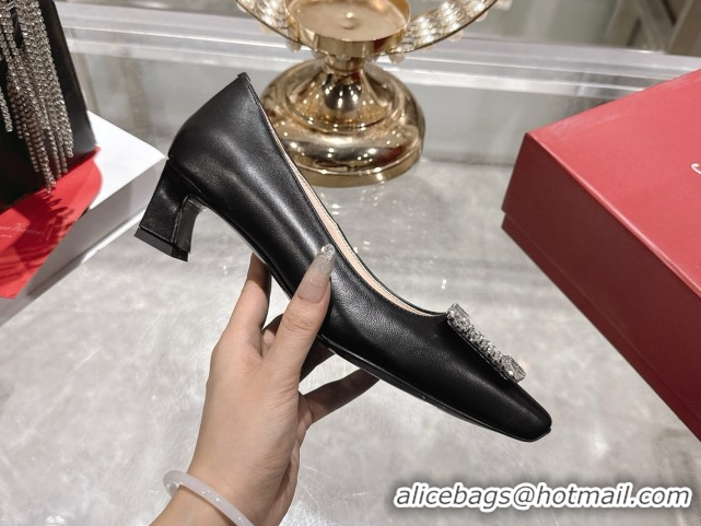 Top Design Roger Vivier Belle Vivier Pumps 4.5cm in Black Leather and Strass Buckle White RV121201 2026