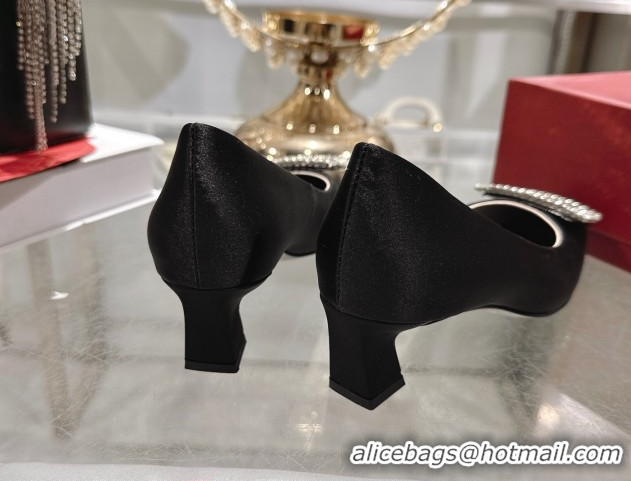Trendy Design Roger Vivier Belle Vivier Pumps 4.5cm in Satin and Strass Buckle Black  RV121201 2026