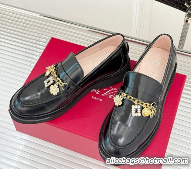 Cheap Price Roger Vivier Viv' Rangers Loafers in Patent Leather with Charm Black 1212047 2026