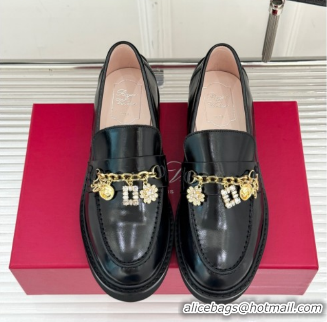 Cheap Price Roger Vivier Viv' Rangers Loafers in Patent Leather with Charm Black 1212047 2026