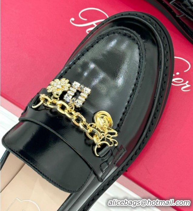 Cheap Price Roger Vivier Viv' Rangers Loafers in Patent Leather with Charm Black 1212047 2026