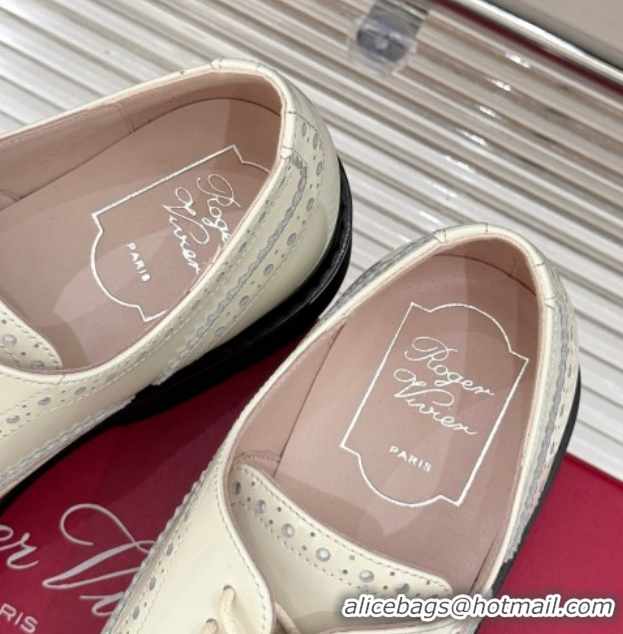 Luxury Roger Vivier Viv' Rangers Lace-ups Shoes in Patent Leather with Strass RV121207 White 2026