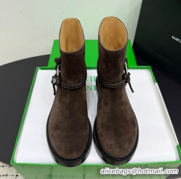 Best Grade Bottega Veneta James Suede Flat Ankle Boots with Triangle Buckle Fondant Brown 1206051 2026