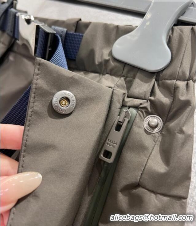 Trendy Design Prada Nylon Skirt PR011302 Taupe 2026