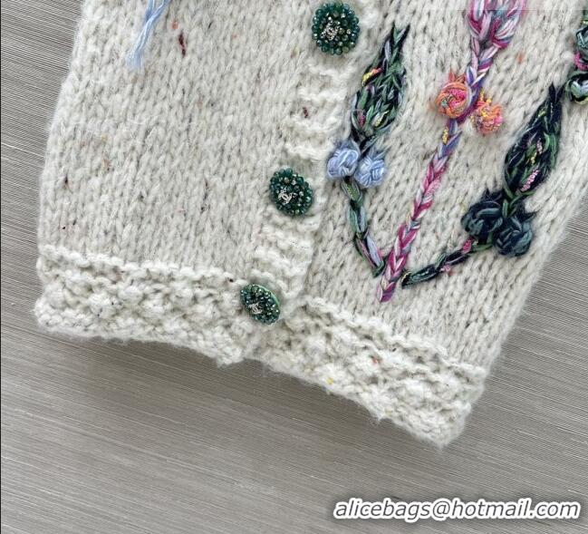 Fashion Discount Chanel Cashmere Vest CH011423 Beige/Green 2026