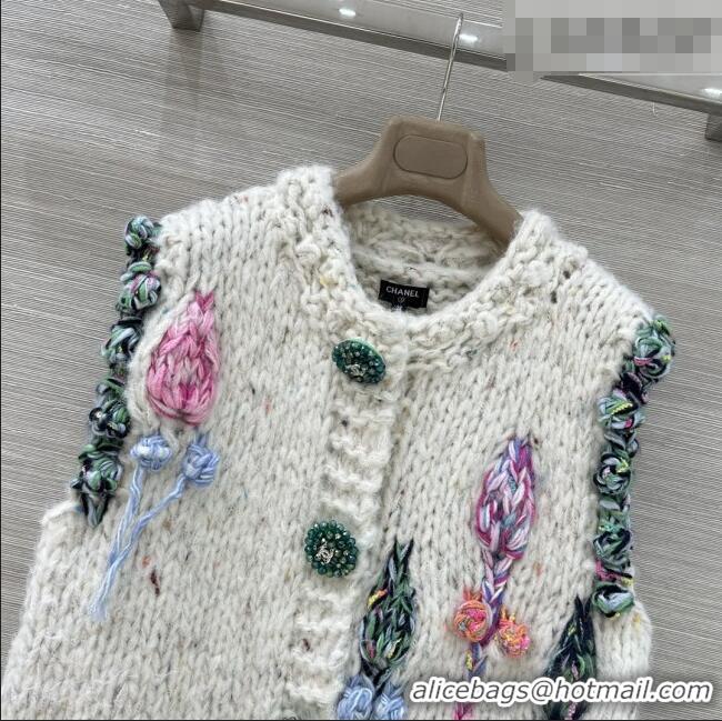 Fashion Discount Chanel Cashmere Vest CH011423 Beige/Green 2026