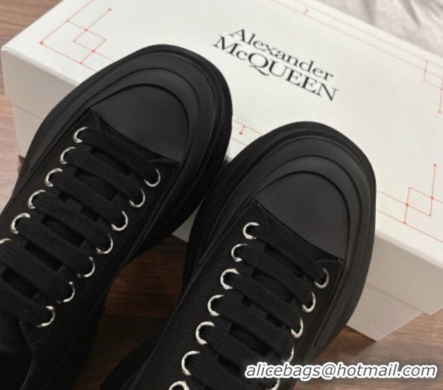 Trendy Design Alexander McQueen Tread Slick Canvas Lace Up Sneakers 5cm 208005 Black 2026