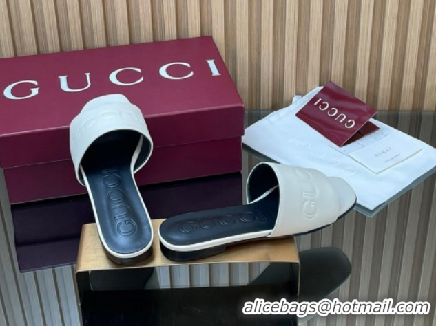 Best Product Gucci Leather Flat Slides Sandal with Logo Signature GG121701 White 2026