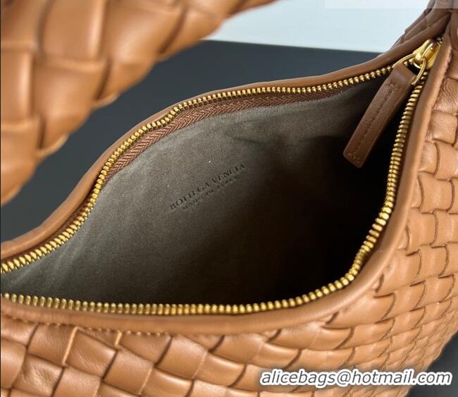 Top Quality Bottega Veneta Medium Veneta Hobo Bag in Intrecciato Leather 856737 Amber Brown 2026