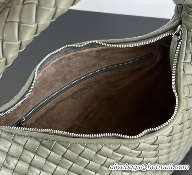 Top Quality Bottega Veneta Medium Veneta Hobo Bag in Intrecciato Leather 856737 Pickle Green 2026