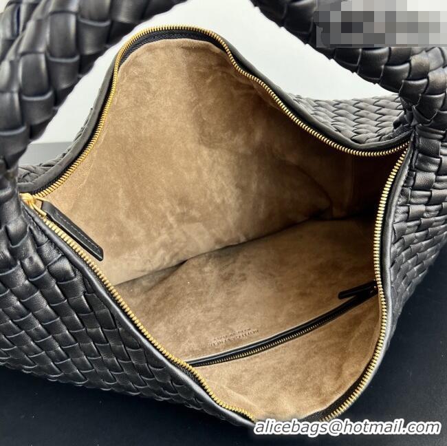 Market Sells Bottega Veneta Maxi Veneta Hobo Bag in Intrecciato Leather 856739 Black 2026