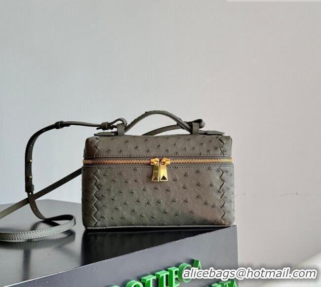 Well Crafted Bottega Veneta Bang Bang Vanity Case Bag in Ostrich Leather 817785 Cypress Green 2026