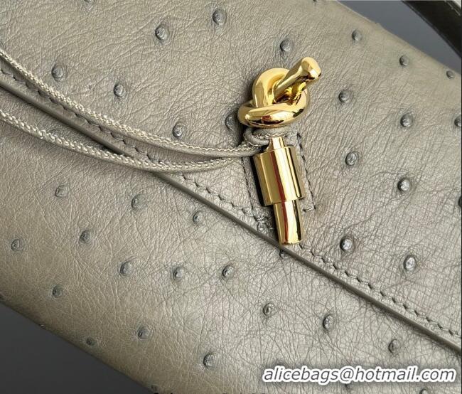 Luxury Cheap Bottega Veneta Andiamo Clutch in Ostrich Leather 805241 Cypress Green 2026