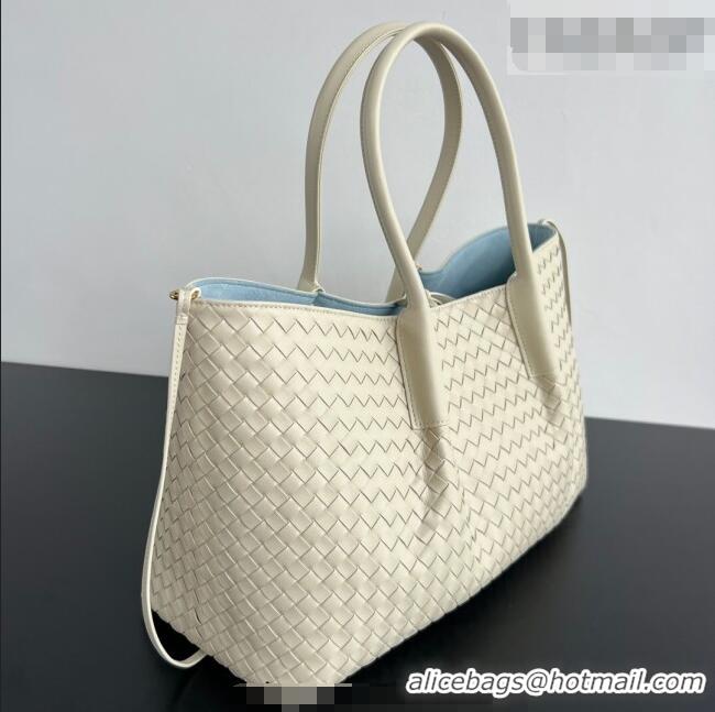 Modern Classic Bottega Veneta Medium Pinacoteca Tote Bag in Intrecciato Leather 817166 Sea Salt/Blue 2025