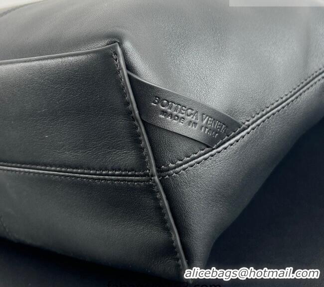 Top Grade Bottega Veneta Men's Small Sawyer Shoulder Bag in Smooth Leather 815807 Black 2026