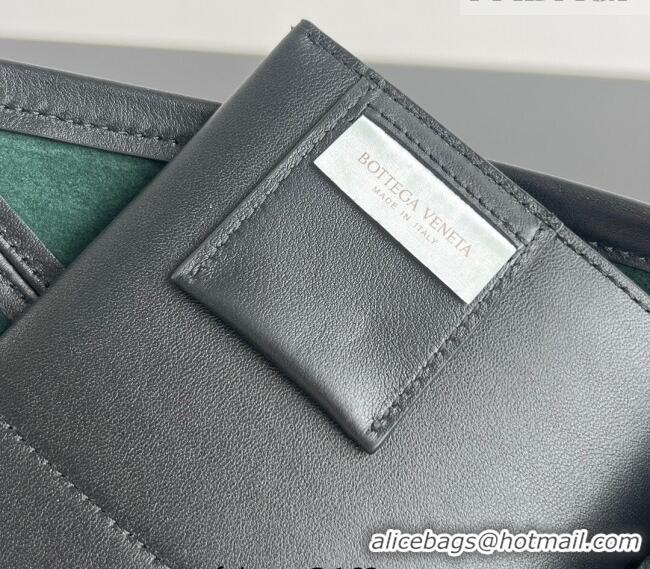 Top Grade Bottega Veneta Men's Small Sawyer Shoulder Bag in Smooth Leather 815807 Black 2026