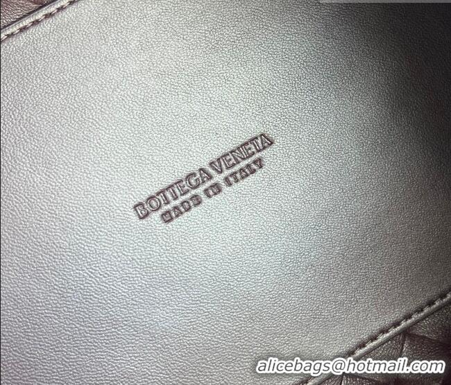 Promotional Bottega Veneta Parachute Medium Shoulder Bag in Intrecciato Leather 835921 Dark Barolo Red 2025