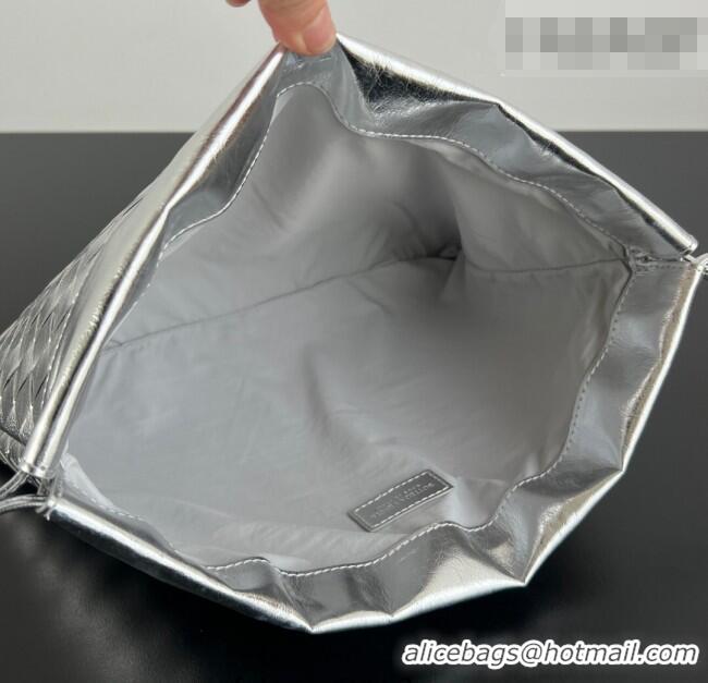 Best Price Bottega Veneta Medium Dustbag in Intrecciato Leather 796728 Silver-Tone 2025