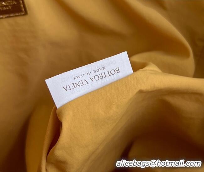 Affordable Price Bottega Veneta Medium Dustbag in Intrecciato Leather 796728 Gold-Tone 2025