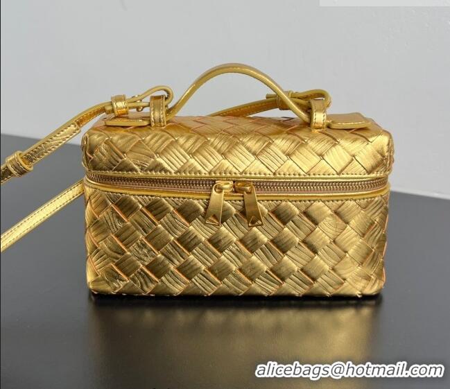 Famous Brand Bottega Veneta Bang Bang Vanity Case in Intrecciato Leather 789109 Gold-Tone 2025
