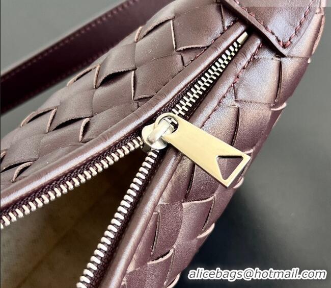 Top Grade Bottega Veneta Men's Traveler Phone Pouch Crossbody Bag in Intrecciato Leather 844018 Dark Barolo Red 2026