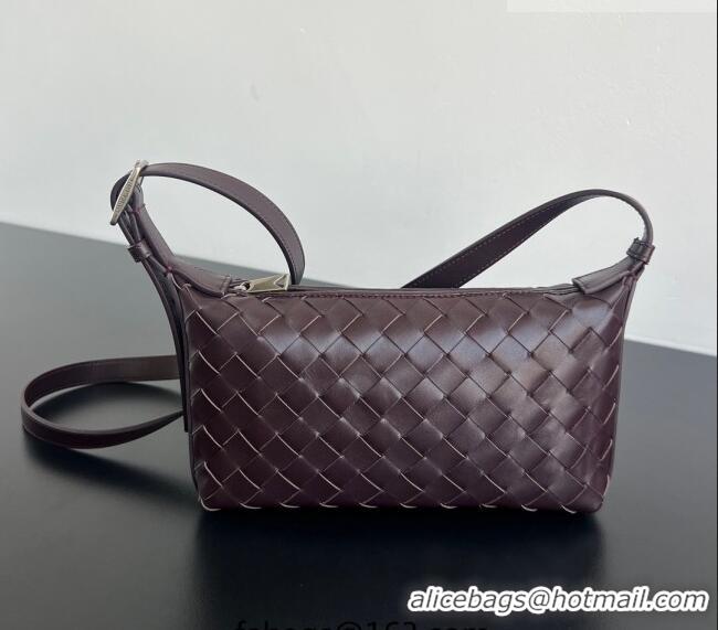 Top Grade Bottega Veneta Men's Traveler Phone Pouch Crossbody Bag in Intrecciato Leather 844018 Dark Barolo Red 2026