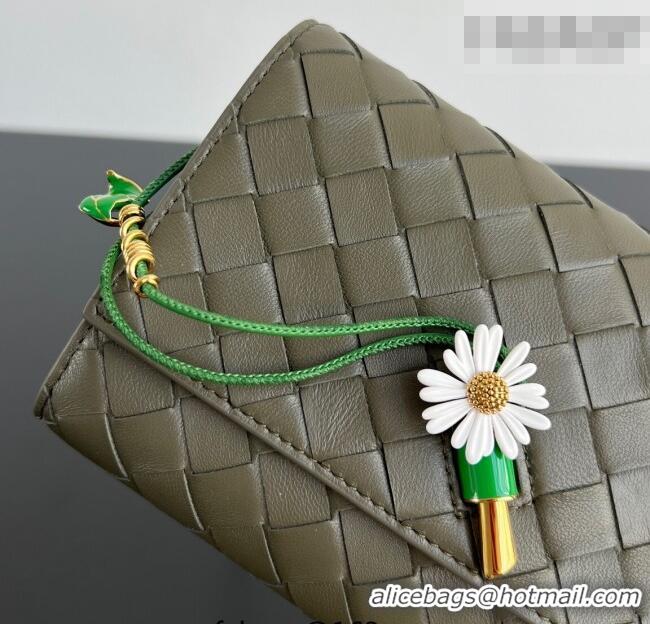 Luxury Discount Bottega Veneta Andiamo Daisy Pouch Mini Bag in Intrecciato Leather 838870 Cypress Green 2025