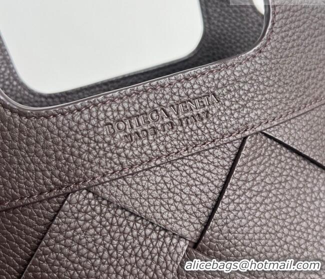 Luxury Discount Bottega Veneta Men's Small Diago Tote Bag in Grained Intrecciato Leather 837364 Fondant Brown 2026