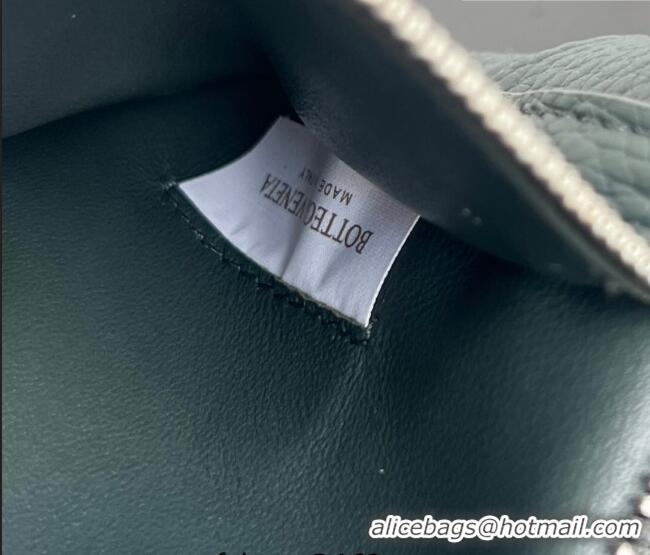 Best Quality Bottega Veneta Men's Diago Mini Bag in Grained Intrecciato Leather 795637 Dark Green 2026