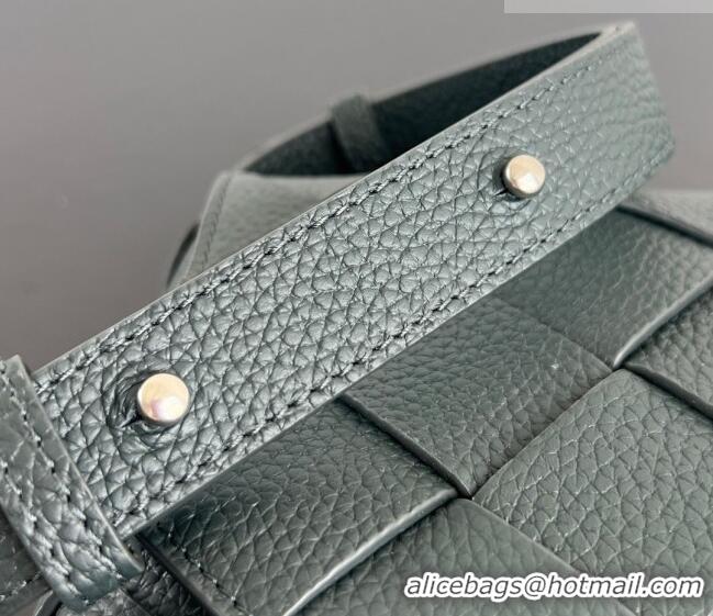 Best Quality Bottega Veneta Men's Diago Mini Bag in Grained Intrecciato Leather 795637 Dark Green 2026