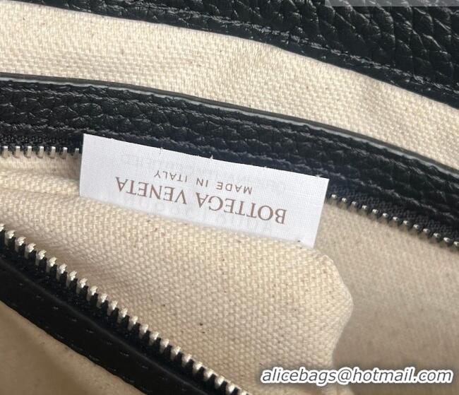 Top Design Bottega Veneta Men's Diago Zipped Messenger Bag in Grained Intrecciato Leather 837112 Black 2026