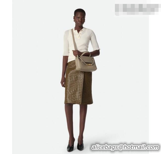 Good Taste Bottega Veneta Small Ciao Ciao Top Handle Bag in Calf Leather 835835 Limestone Grey 2025