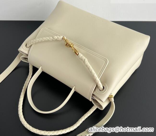 Good Taste Bottega Veneta Medium Ciao Ciao Top Handle Bag in Calf Leather 817231 Sea Salt 2025