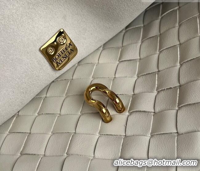 Good Taste Bottega Veneta Medium Ciao Ciao Top Handle Bag in Calf Leather 817231 Sea Salt 2025