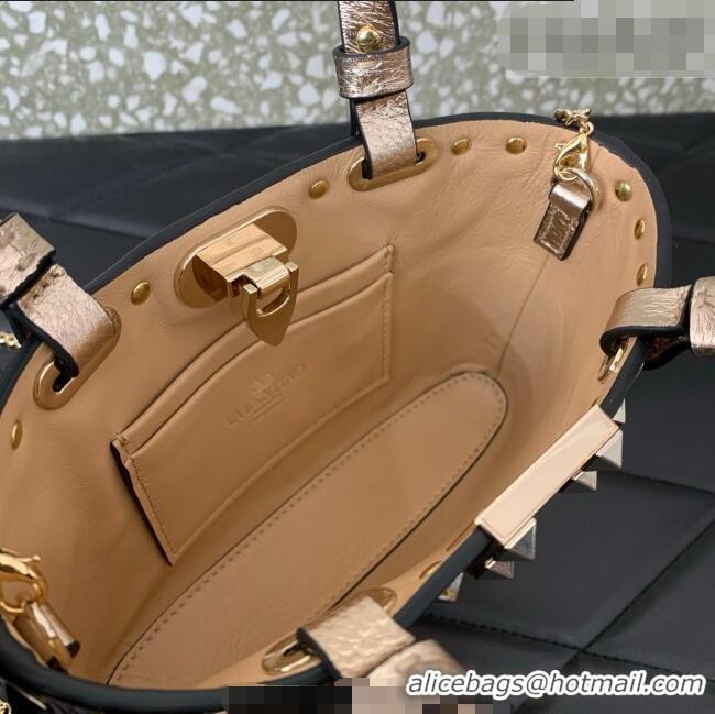 Promotional Valentino Rockstud Mini Shopping Bag In Metallic Grainy Calfskin Leather 0366S Rose Gold 2025