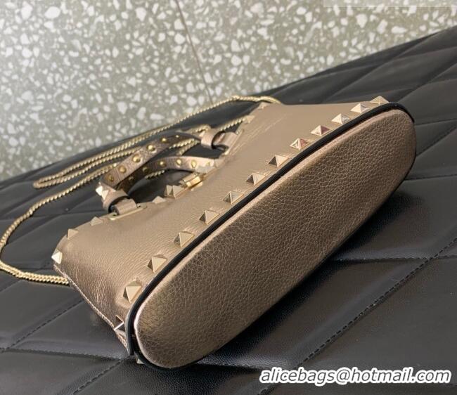 Promotional Valentino Rockstud Mini Shopping Bag In Metallic Grainy Calfskin Leather 0366S Rose Gold 2025