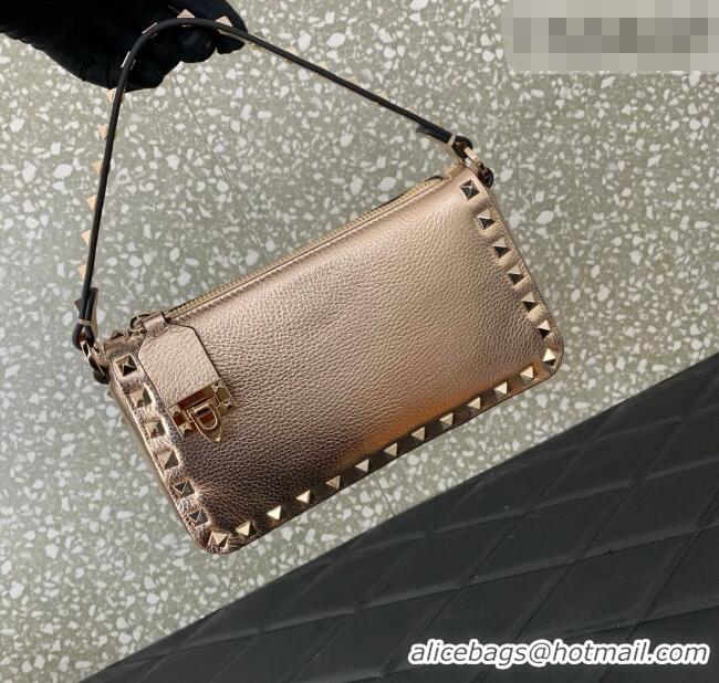 Famous Brand Valentino Small Rockstud Crossbody Bag in Metallic Grainy Calfskin VLTN0311 Rose Gold 2025