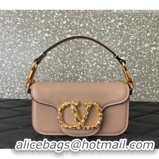 Grade Design Valentino Garavani Locò Small Shoulder Bag In Calfskin Leather With Jewel Logo 5053 Nude Pink 2025
