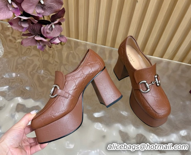 Feminine Gucci GG Leather Platform Pumps 9cm with Horsebit GG121804 Brown 2026