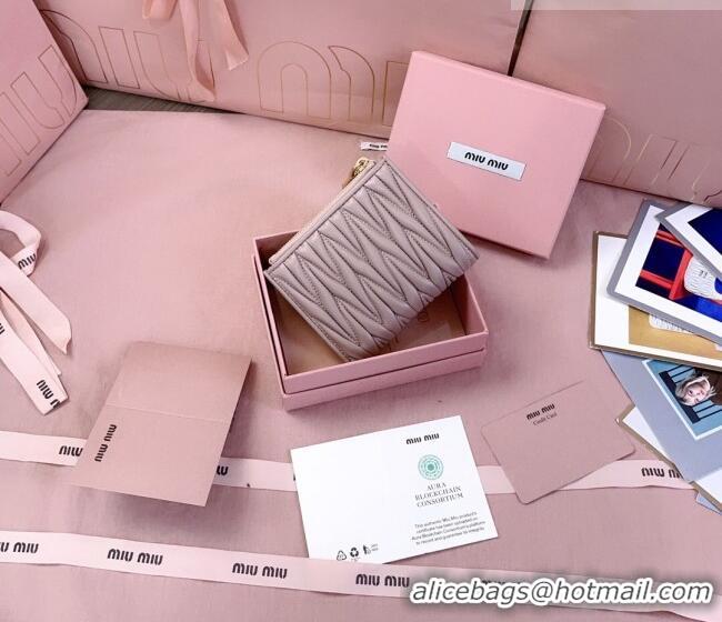 Big Discount Miu Miu Matelasse Nappa Leather Pocket Wallet 5MV017 Powder Pink 2026