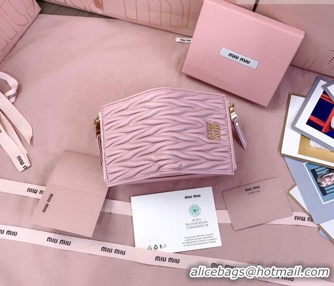 Luxury Cheap Miu Miu Matelasse Nappa Leather Pocket Wallet 5MV017 Alabaster Pink 2026