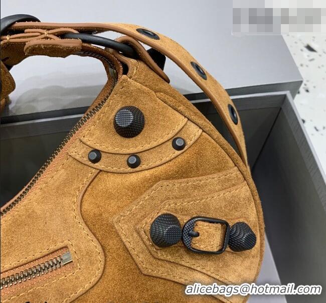 Good Taste Balenciaga Le Cagole Shoulder Bag Small in 22012 light brown suede, brass hardware 2026