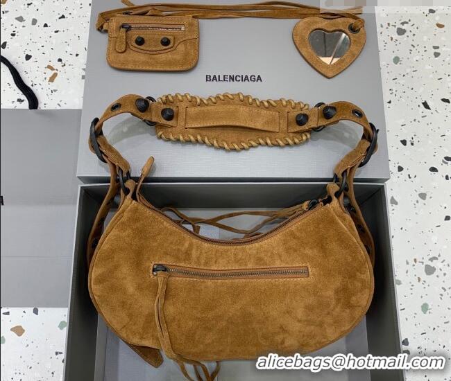 Good Taste Balenciaga Le Cagole Shoulder Bag Small in 22012 light brown suede, brass hardware 2026