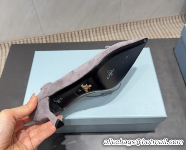 Top Design Prada Suede Elastic Heel Pumps 5.5cm Grey PR120502 1205029 2026