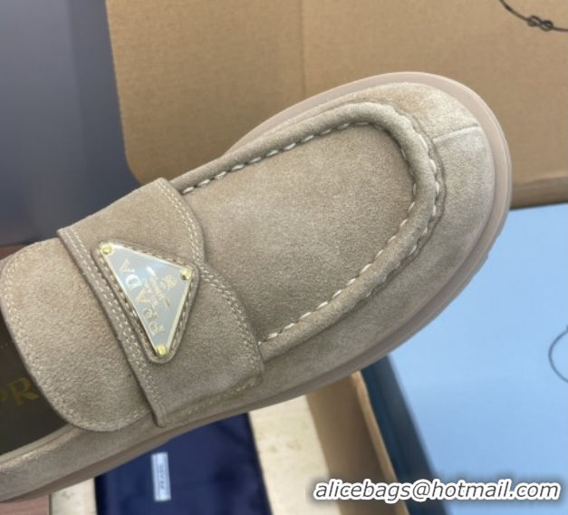 Sophisticated Prada Suede Platform Loafers 4.5cm Grey PR120604 1206022 2026