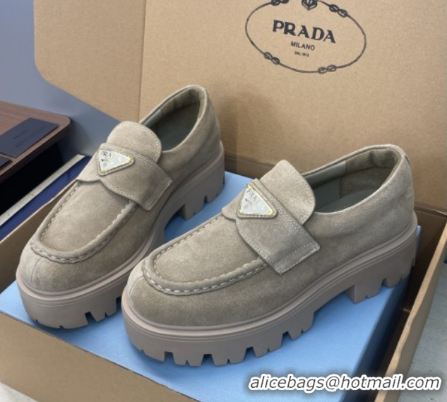 Sophisticated Prada Suede Platform Loafers 4.5cm Grey PR120604 1206022 2026