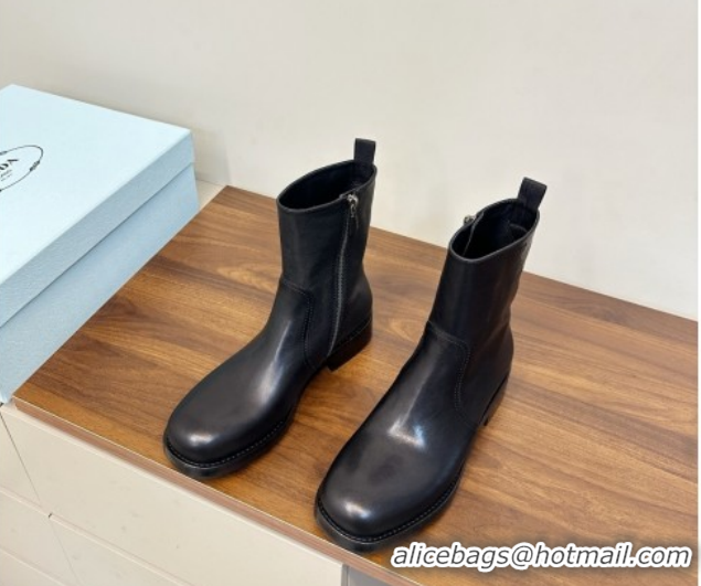 Good Quality Prada Calf Leather Flat Ankle Boots Black PR120606 1206038 2026