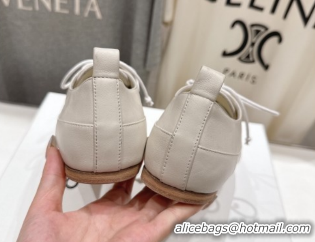 Fashion Celine Lise Perforated Triomphe Richelieu Laced-up Shoes in Calfskin Leather White 1209052 2026