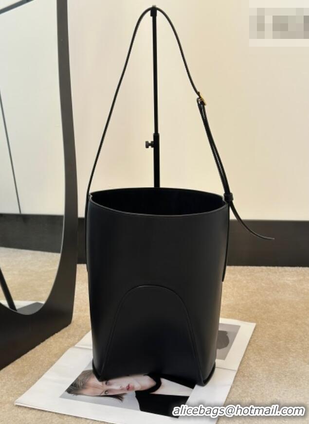 Promotional Alaia Hip Small Bucket Bag in Calfskin Leather 8857 Black 2026